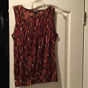 Reaction XS stretch top red tan cream black worn 1